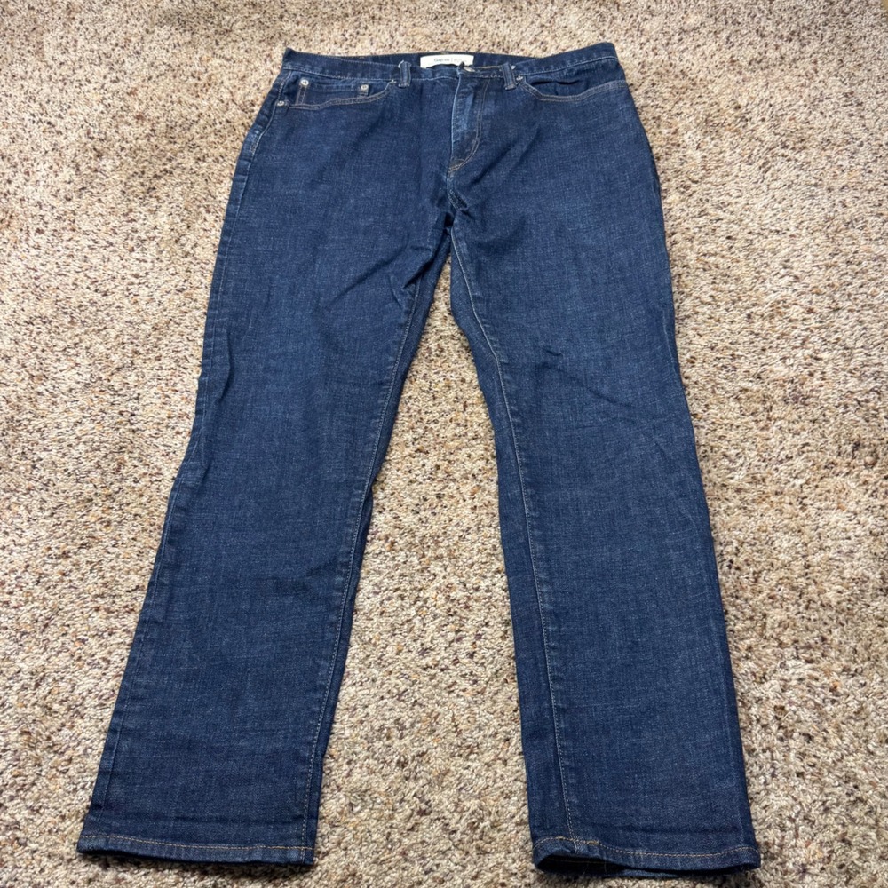 Gap 1969 Mens Athletic Fit Dark Indigo Blue Denim Jeans 32x30 Gap For Good